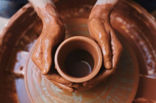 Atelier "Travail de la terre" : tourne ton bol